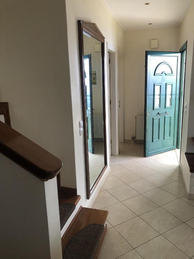 Mariza'S View House Apartment Lakones ภายนอก รูปภาพ