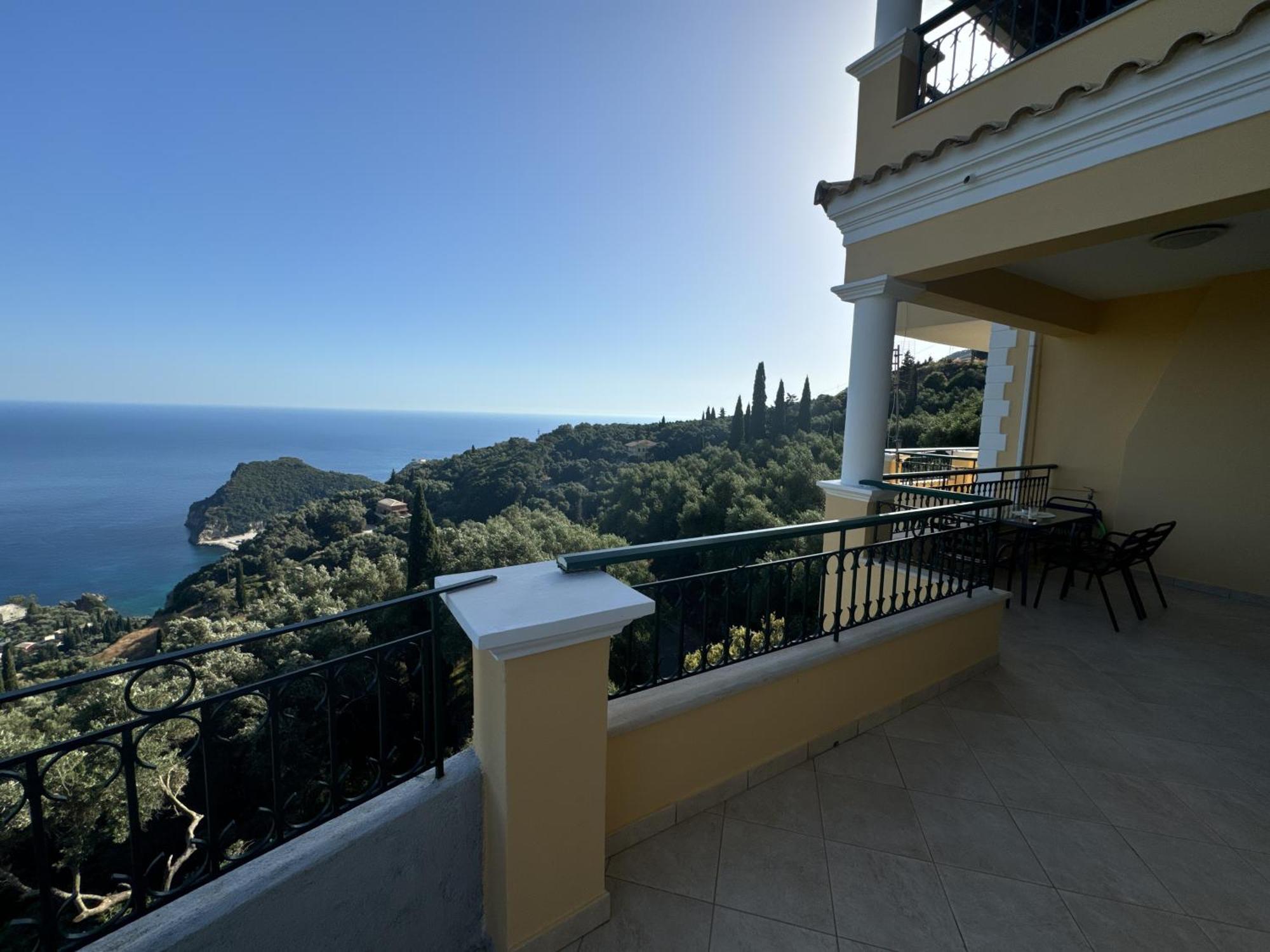 Mariza'S View House Apartment Lakones ภายนอก รูปภาพ